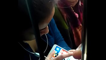 Desi Bhabhi Yang Menggoda Dengan Gairah Tak Terkendali