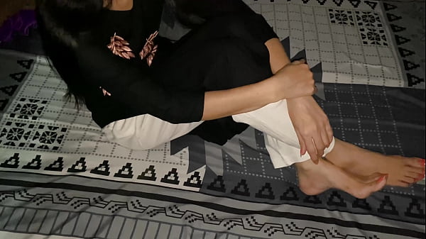 Bokong Gede Tante Itu Menggodaku Ke Rumahnya, Lalu Memaksaku Menggenjot Pantat Montoknya Sepanjang Malam. Video Xxx Terbaru