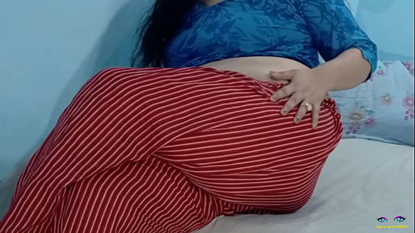 Di Tengah Deru Erangan Dan Rintihan Keras, Istri Nakal Netu Menginginkan Perlakukan Anal Kasar Dan Keras Untuk Pantat Besarnya Sambil Merintih Lantang Dalam Adegan Panas Hindi.
