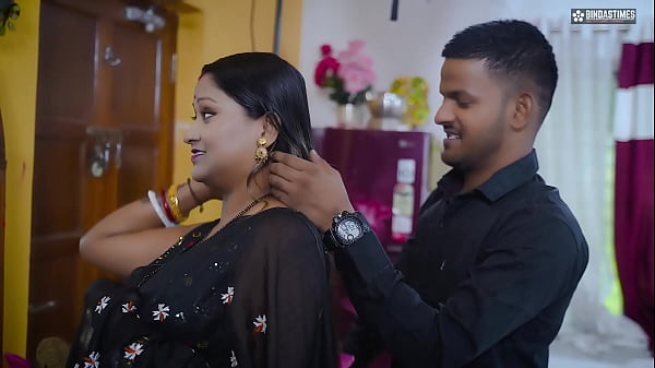 Bhabhi Terseksi Desi Menggoda Devar Saat Suami Pergi (audio Hindi Panas)