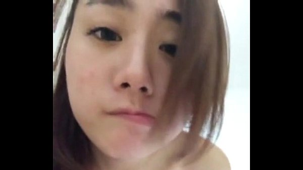 Gadis Seksi Menggoda Di Klip Panas 01
