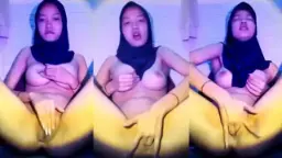Gadis Berjilbab Menggoda, Menggairahkan Dengan Rayuan Mesra