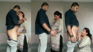 Istri Selingkuh Berikan Blowjob Liar Di Luar Ruangan Untuk Kekasih Gelapnya