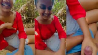 Pacar Seksi Menggoda Kekasihnya Dengan Aksi Tangan Panas Di Tempat Terbuka