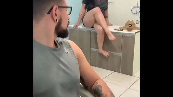 Dia Me Tirou Do Serviço Com A Buceta, Mas Só Ganhou O Cuzinho. Enfiei O Pau Até O Fundo E Arrebentei Tudo!