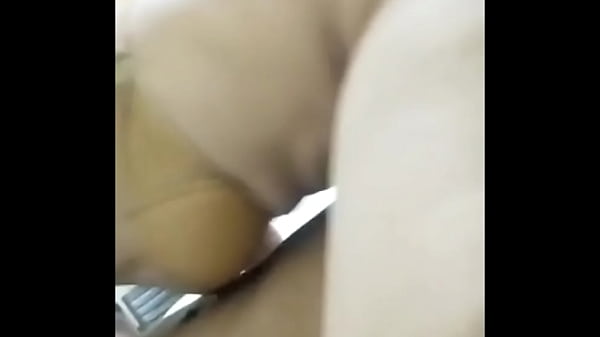 Goyangan Panas Sebelum Berangkat Kerja, Minta Dipuaskan Sampai Puas