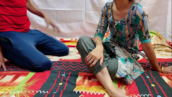 Bibi Tua Digencet Cowok Remaja Dengan Suara Hindi Video Porno Hd Panas