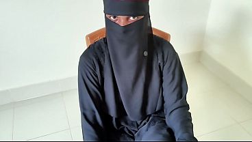 Gadis Berhijab Menggoda Di Kamarku