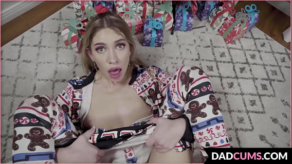 Gadis Mungil Memohon Kunci Mobil Pada Ayah Tirinya Dengan Rayuan Mesra – Khloe Kapri, Donnie Rock