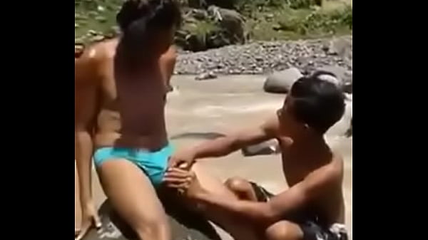 Negeri Penuh Gairah: Eksplorasi Sensual Tanah Air