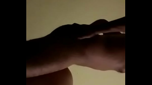 Gadis Tionghoa Digerogoti Dengan Beringas
