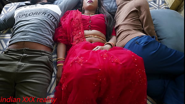 Gadis India Menggoda Di Keluarga Tiri Yang Panas