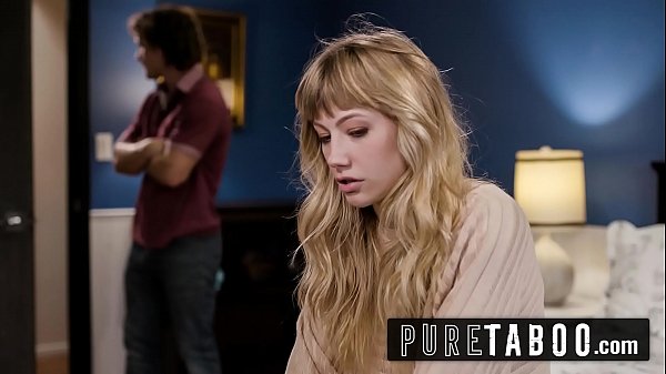 Ivy Wolfe, Si Pirang Liar, Merasakan Gairah Pertama Dengan Sepupu Tiri Yang Tak Tertahankan