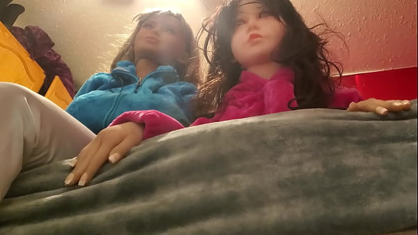 Ayah Mengajari Seks (bagian 1/3) – Putri Tiri Diajari Cara Menghisap Kontol