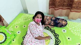 Video Mesum Dengan Anak Tiri Desi Yang Menggairahkan