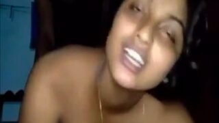 Bokep Tamil Mms: Cowok Gila Ngewe Pacar Liar Di Ranjang, Crot Di Mana-mana!
