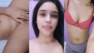 Cewek Puneri Maharashtrian Telanjang Bulat, Jari-jarinya Mainin Memek Basah