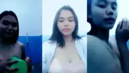 Dedek Xylin Mandi Sambil Coli Live, Bikin Muncrat!