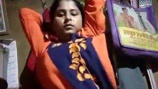 Fathima Telanjang Menggoda, Siap Dimakan Dengan Liur Penuh Nafsu.