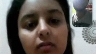 Gadis Gujju Seksi Pamer Tubuh Bugil Untuk Pacar Muda Di Dunia Maya
