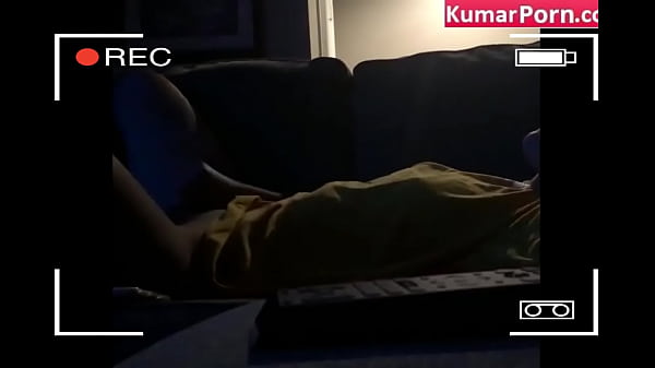 Gadis Tiongkok Bugil Masturbasi Di Kamera Tersebar Setelah Diretas