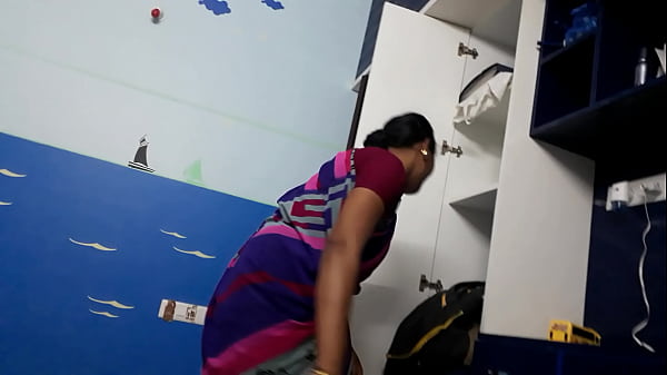 Pembantu Baru Yang Menggoda Dari India
