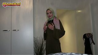 Saudara Tiriku Berhijab Dari Turki Ingin Berhubungan Seks Sebelum Orang Tua Kami Pulang