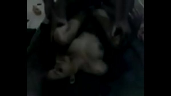 Pasangan Desi Imut Dan Seksi Merekam Adegan Panas, Kunjungi Desi-scandals.com Untuk Tontonan Lebih Seru