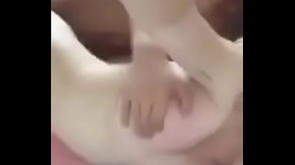Pasangan China-asia Saling Menggila Di Ranjang, Nikmatin Setiap Sentuhan Basah Dan Erangan Penuh Gairah.