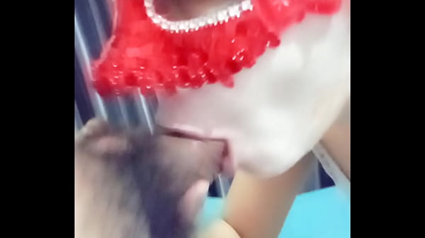 Ngentotin Kontol Suami Sampe Crot Di Mulut, Becek Manis Banget.