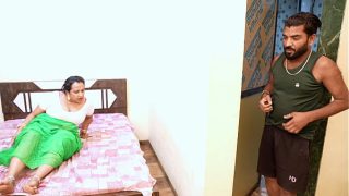 Desi Bhabhi Lagi Digebukin Keras Di Kasur, Crotannya Sampe Becek