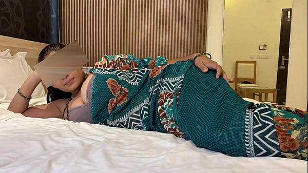 Paman Mertua Goda Menantu Baru Nikah, Lalu Entot Dia Keras Audio Hindi