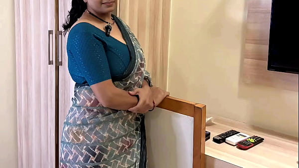 Bhabhi Ji Pahli Baar Naye Flat Mein Devar Ko De Rahi Hai Khaas Tohfa, Garam Garam Hindi Audio Mein Xxx Video