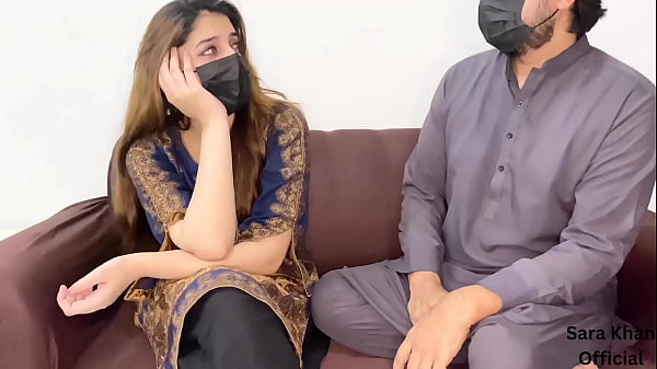 Rahasiakan Ini: Aku Menggoda Teman Anak Tiriku