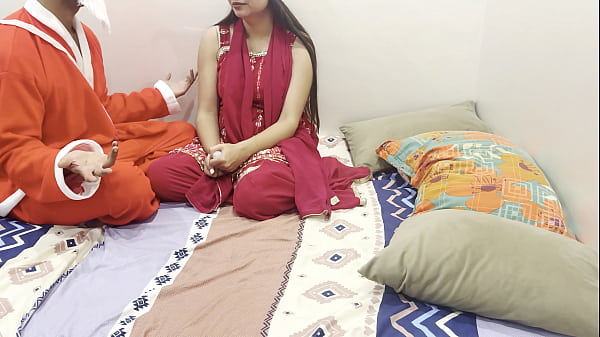 Video Porno Terpanas Tahun Baru 2026: Adegan Mesum Dengan Bisikan Kotor Dalam Roleplay Hindi, Saara Bhabhi Menggairahkan Dan Bikin Horny Bersama Santa