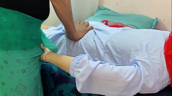 Malkin Ngatur Biar Babu-nya Ngewe Pake Suara Desahan Hindi Yang Bikin Makin Panas.