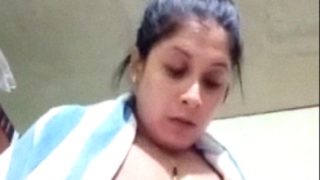 Chennai Gadis Tamil Tcs Bugil Goyang-goyang Buat Pacar, Ngentot Panas Di Kamar.