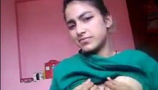 Desi Cewek Lagi Bugil Mainin Diri Sendiri, Video Mms Hot Banget!