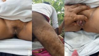 Devar Ngebor Memek Basah Bhabhi-nya Yang Telanjang Di Tengah Hutan, Saking Gregetnya Sampe Hutan Ikut Meraung.