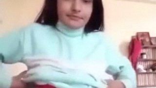 Ngencengin Yoni Abis-abisan, Cewek Kuliahan Imut Yang Doyan Mainin Lubangnya Sendiri Sampe Muncrat.