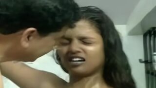 Ngentot Di Kamar Mandi Sama Anak Tiri, Film Biru India Bikin Makin Panas.