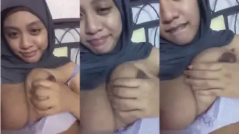 Si Miss Serra, Jilbabnya Doang Yang Nutupin, Tapi Toketnya Gede Banget Sampe Bikin Ngiler Tiap Liat Goyangannya.