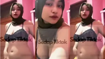 Tiktok Hijab Gemoy Joget Viral, Goyangannya Bikin Makin Pengen Liat Lekuk Tubuh Sambil Ngejilat Bibir.