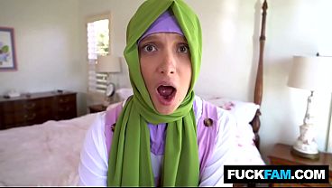 Nikmatin Pertama Kali Ngentot Kontol Gede, Izzy Lush Ngegas Sama Donnie Rock