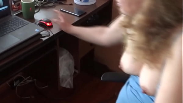 Istri Latin Gue, Ibu Tua Seksi Goyang Sendiri Nonton Bokep, Crot Crot Ngeces Minta Kontol.