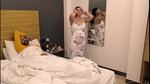 Desi Cewek Puja Baby Mandi Pagi, Basah Kuyup Bikin Ngilu