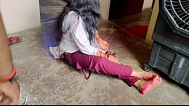 Desi Istri Seksi Lagi Digenjot Brutal Sampai Meraung-raung