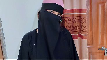 Jasmine Si Jilbab Murahan Digebukin Kontol Orang Asing Sampe Meringis Kesakitan