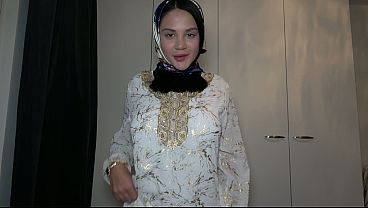 Pov – Ngewein Adik Tiri Muslimah Yang Pake Hijab, Romantis Banget Sampai Crottt