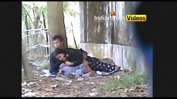 Ngentot Di Luar Sama Cewek Desi, Mulut Penuh Kontol Pacar – Bokep India